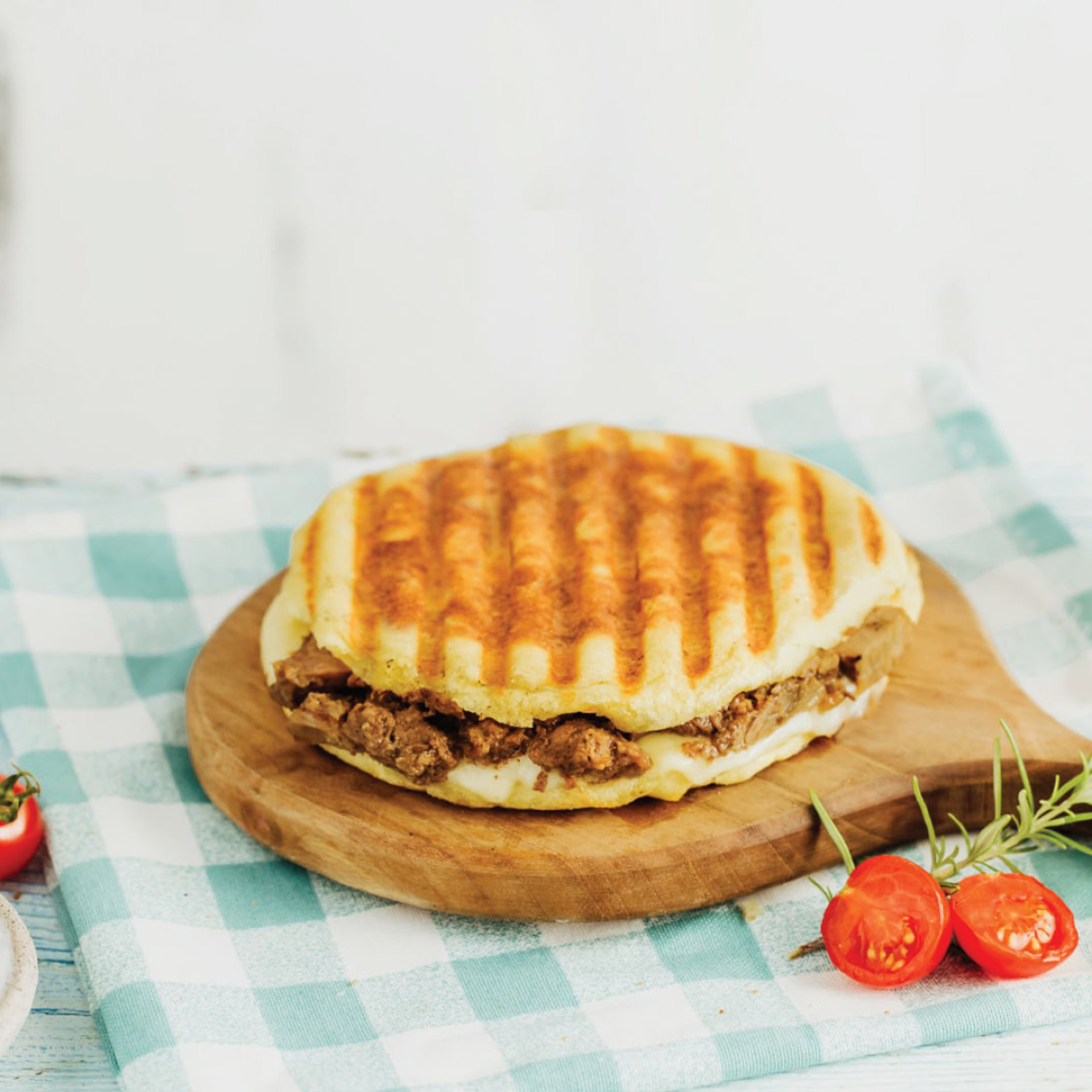 Bazlama Kavurma + Kaşar